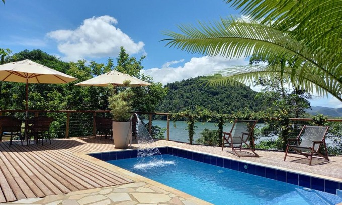 Paraty Hotel | Discover Pousada Kaetê: Oceanfront Retreat with Pool