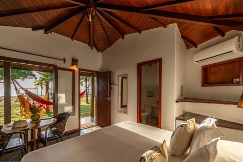 Marau Hotel | Experience Pousada Lagoa do Cassange with Private Beach Access