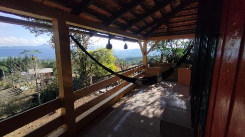 Pouso Redondo House | Pousada Laranja na Montanha