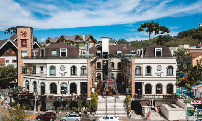 Capivari Hotel | Discover Pousada Luís XV: Rated 9.6 with Family-Friendly Amenities
