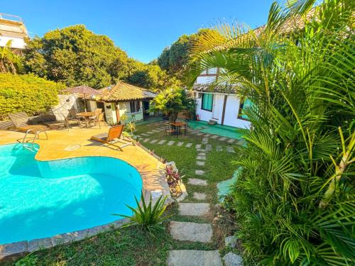 Ferradurinha House | Relaxing Lua Nova Ferradurinha with Oceanfront Views