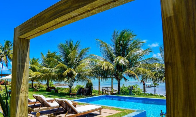Sao Miguel dos Milagres Hotel | Discover Pousada Marceneiro: Oceanfront Oasis with Spa