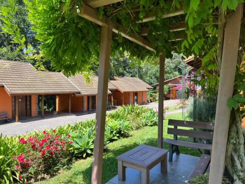 Gramado Hotel | Discover Pousada Maibe Amanhecer na Serra with Ocean Views