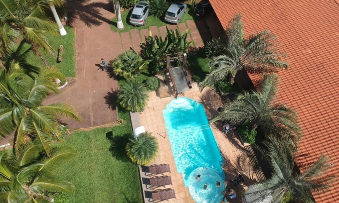 Olimpia Hotel | Discover Pousada Manna: Rated 9/10 with Pool & Breakfast