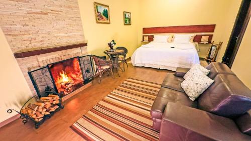 Monte Verde Hotel | Pet-Friendly Pousada Medeiros with Hot Tub & Breakfast