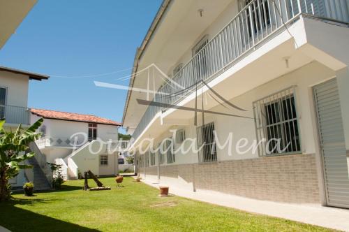 Barra da Lagoa Hotel | Guest Rated 9.6: Pousada Mera - Pet and Child Friendly Retreat