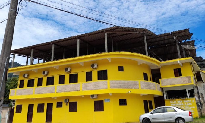 Biscaia House | Ocean View Retreat at Pousada Milton - Family Friendly Stay