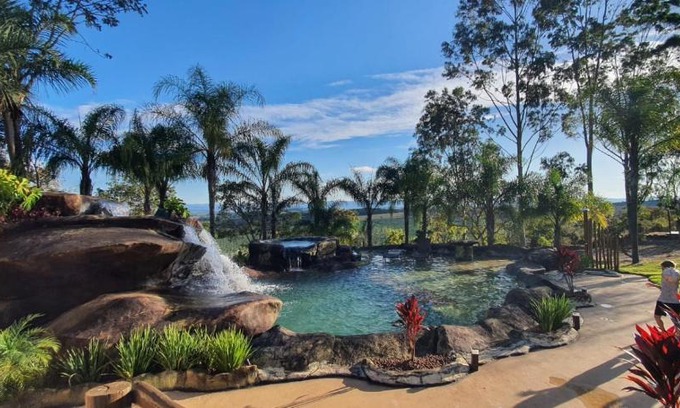 Delfinopolis Hotel | Pousada Mirante do Cerrado: Scenic Oceanfront Retreat