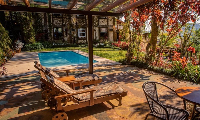 Historic Center Hotel | Exceptional Pousada Monte Imperial with Pool & Breakfast