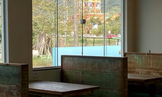 Praia da Armacao do Itapocoroi Hotel | Guest Rated 10/10: Pousada Morada Dos Anjos, Family Friendly