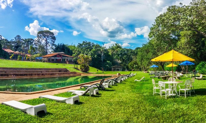 Fortaleza de Minas Hotel | Explore Pousada Nascentes da Fortaleza with Family-Friendly Perks