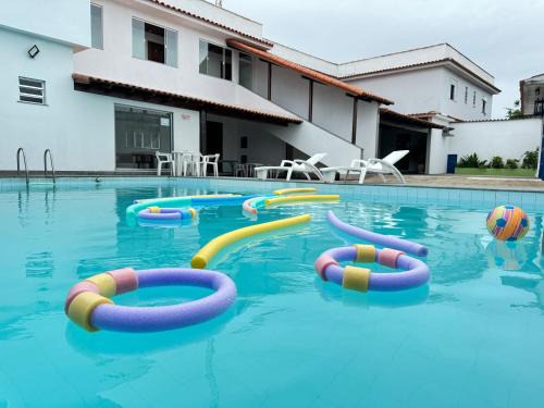 Jardim Esperanca Hotel | Relax at Pousada Natalli: Oceanfront Pool & Breakfast Included