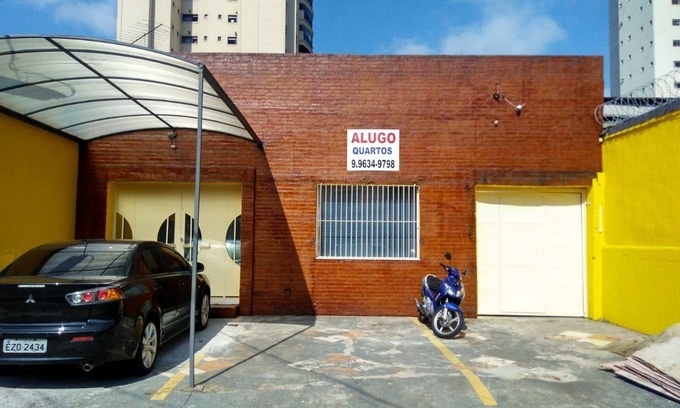Sao Paulo House | Convenient Pousada Near Congonhas Airport with Kitchen