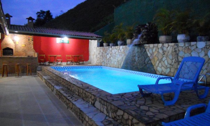 Santa Rita de Jacutinga Hotel | Oceanfront Bliss at Pousada O Meu Canto: Pet-Friendly Escape