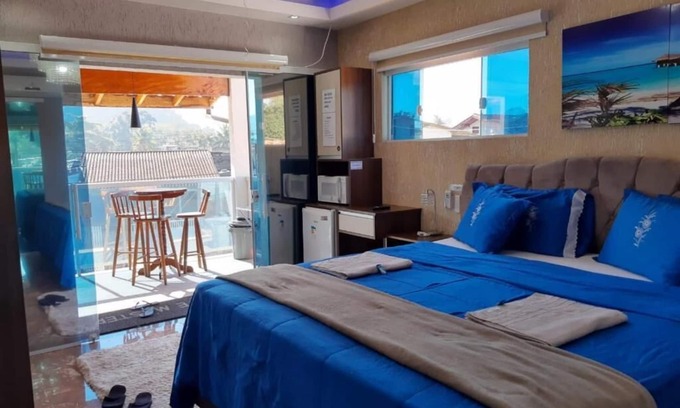 Pereque-Acu Apartment | Inviting Pousada Papito: Pet-Friendly Getaway with Spa