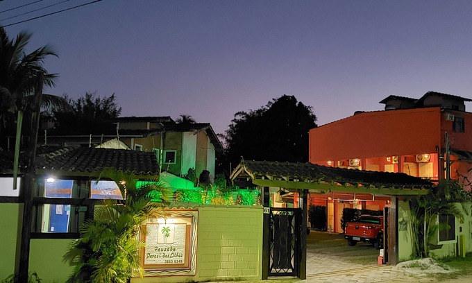 Barra do Sahy Hotel | Ocean View Retreat at Pousada Parcel das Ilhas