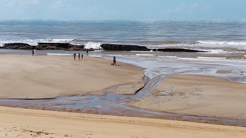 Itaunas Hotel | Oceanfront Pousada Pargos: Pool & Breakfast Included