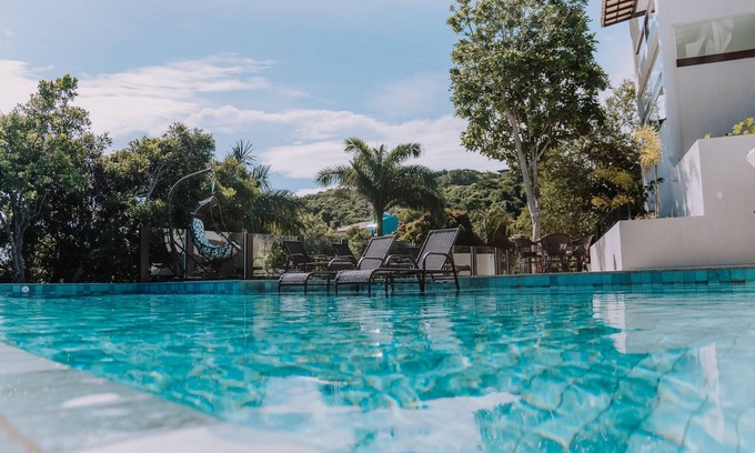 Brava Hotel | Discover Pousada Peninsula de Buzios: Pool & Spa Retreat