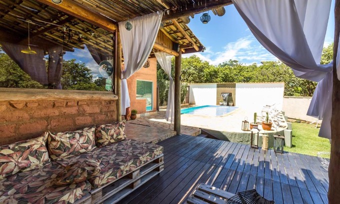 Serra do Cipo Hotel | Relax at Pousada Pepalantus with Oceanfront Pool Access