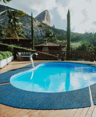 Pedra Azul Apartment | Oceanfront Pousada Peterle: 9/10 Rated with Pool & Breakfast