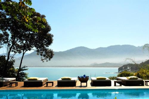 Picinguaba Hotel | Relax at Pousada Picinguaba: Oceanfront Escape with Pool