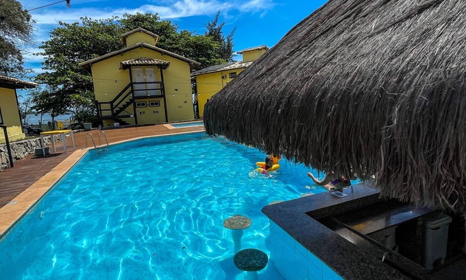 Sao Pedro da Aldeia Hotel | Top-Rated Pousada Pontal da Praia with Pool & Family Dining