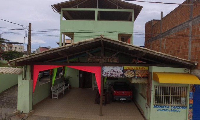 Itaipava Hotel | Pet-Friendly Pousada Portal da Ilha with Oceanfront Views