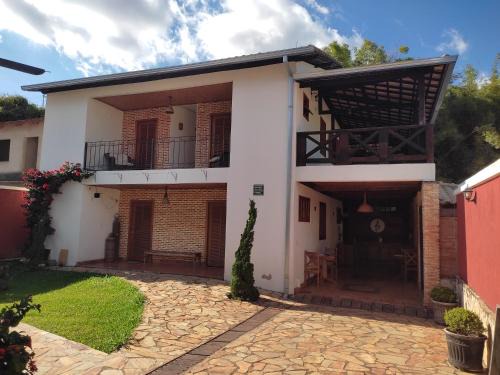 Catas Altas Hotel | Discover Pousada Portas da Lua: Top-Rated Family Escape