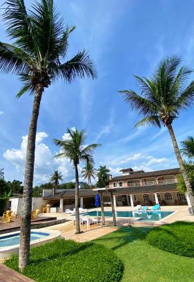 Praia das Palmeiras Hotel | Discover Pousada Porto do Rio: Family-Friendly Retreat