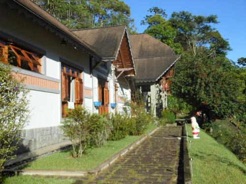 Centro Bed & Breakfast | Discover Pousada Pouso do Barão: Family-Friendly Retreat