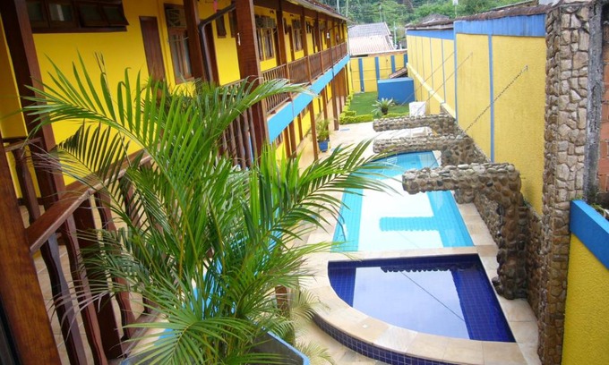Vila do Abraao Hotel | Relaxing Ocean View at Pousada Praia D'Azul with Pool
