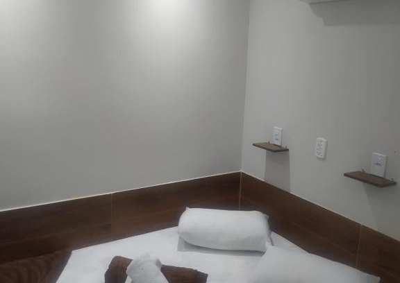 Aparecida House | Comfortable Stay at Pousada Quarto Casal with Key Amenities