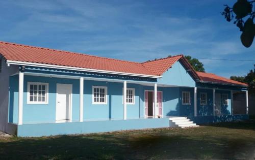 Vera Cruz Hotel | Idyllic Pousada Raio de Sol - Steps from Itaparica Beach