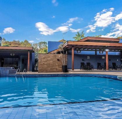 Aguas de Lindoia Hotel | Experience Oceanfront Bliss at Pousada Recanto da Cascata