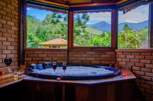 Maromba House | Discover Pousada Recanto Do Kaléo: 4-Star Guest Rated Retreat