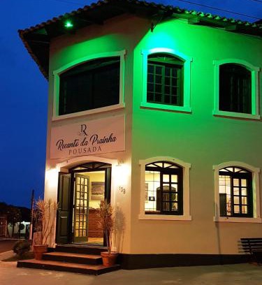 Torres Hotel | Idyllic Pousada Recanto da Prainha with Ocean Views