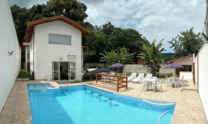 Boicucanga Beach Hotel | Discover Pousada Recanto das Margaridas with Ocean Views