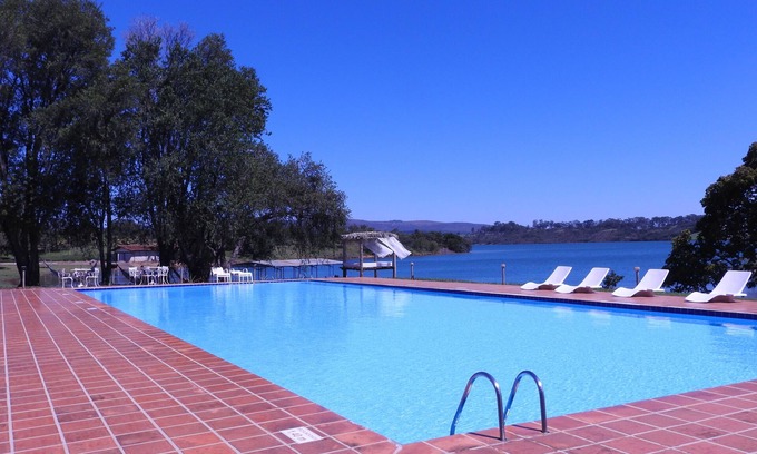 Capitolio Hotel | Discover the Tranquil Pousada Recanto do Turvo Retreat