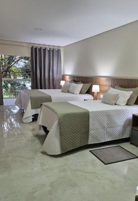 Paraty Hotel | Kid-Friendly Retreat at Pousada Recanto Família - 10/10 Score