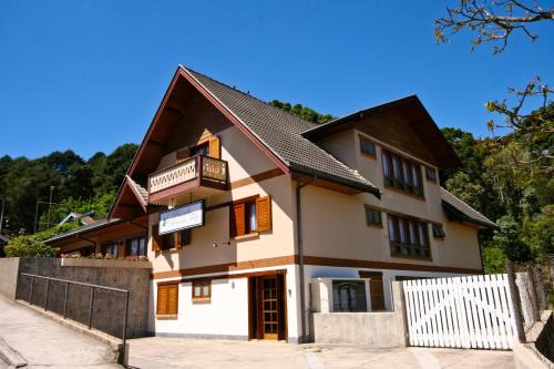Vila Inglesa Hotel | Relax at Pousada Recanto Feliz with Family-Friendly Amenities