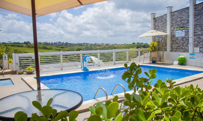 Aracoiaba Hotel | Relax at Pousada Rota do Pilão with Pool & Restaurant