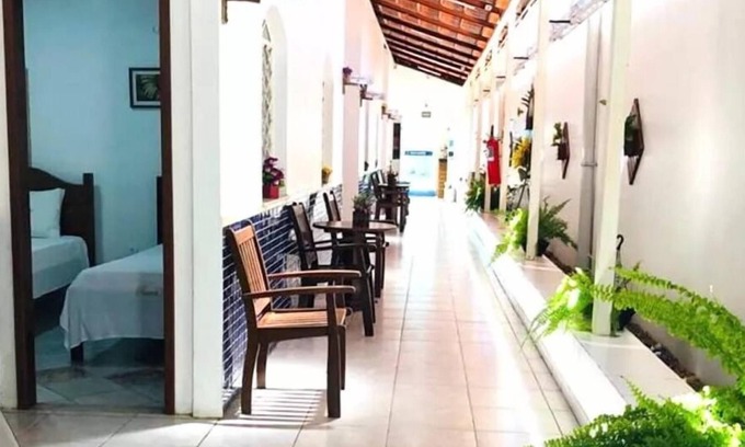 Parintins Hotel | Budget-Friendly Stay at Pousada Santos with Breakfast Included