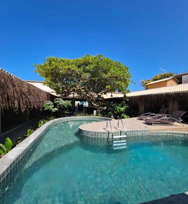 Praia do Frances Hotel | Pousada Sempre Graciosa: Enjoy Poolside Family Retreat