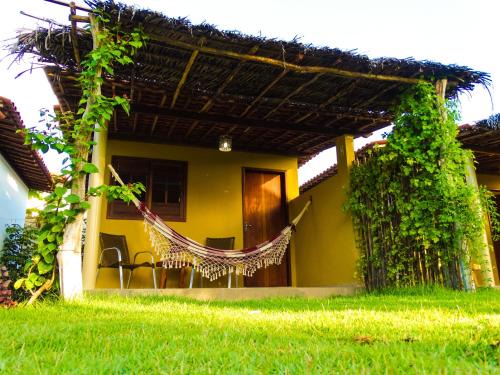 Porto da Rua Hotel | Oceanfront Pousada Sitio Araça - Guest Rated 10/10