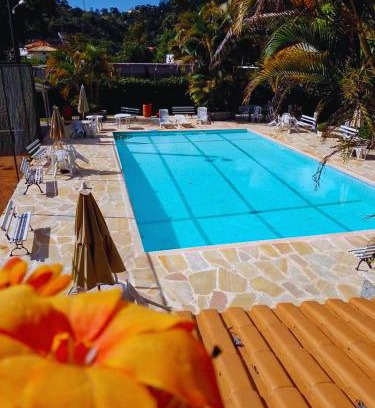 Nogueira Hotel | Relaxing Retreat at Pousada Sitio Sossego with Ocean Views