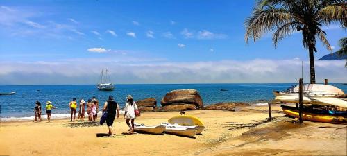 Picinguaba Hotel | Oceanfront Retreat: Pousada Sobre As Ondas de Picinguaba