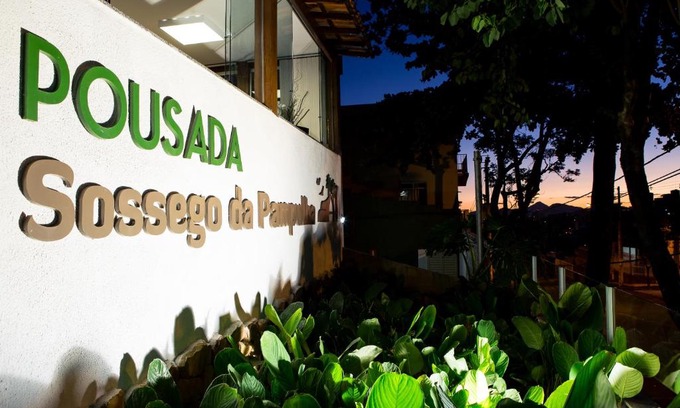 Sao Luiz Hotel | Inviting Inns in Belo Horizonte with Ocean Views and Dining