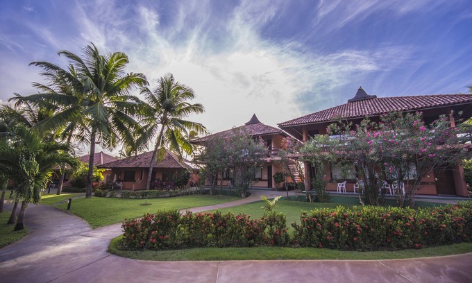 Porto de Galinhas Hotel | Experience Pousada Tabapitanga: Ocean View & Spa Retreat