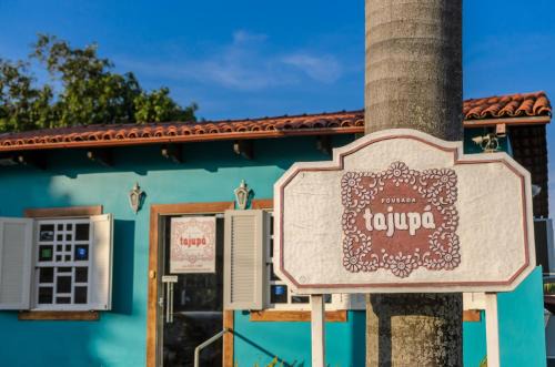 Pirenopolis Hotel | Experience Pousada Tajupá: Oceanside Retreat with Hot Tub