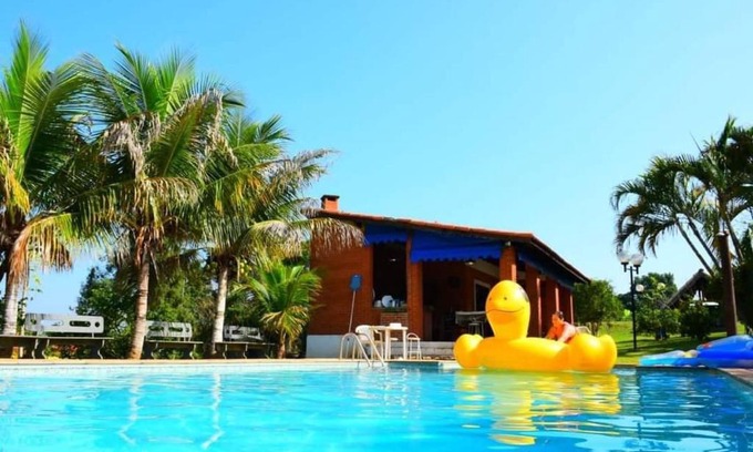 Sao Pedro House | Pet-Friendly Pousada Terra Prometida with Pool & Family Fun